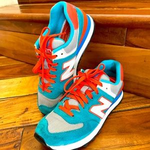 NEW BALANCE EXCELLENT CONDITION